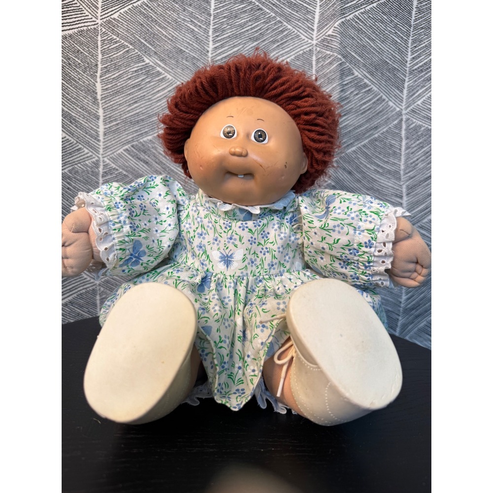 Vintage 1985 Cabbage Patch Kids Doll Girl Auburn Hair Brown‎ Eyes Floral Dress